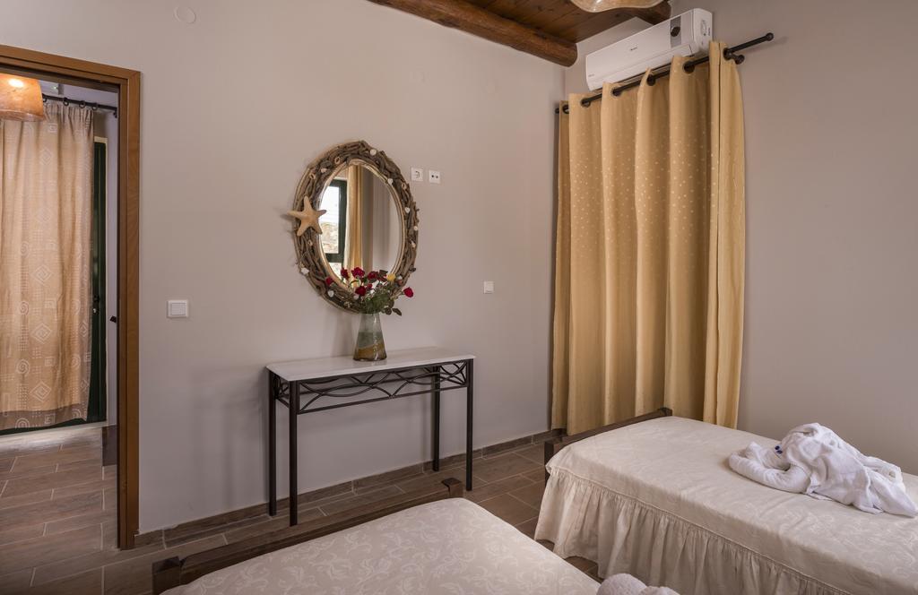 Athina Luxury Villas Xamoudhokhorion  Eksteriør bilde